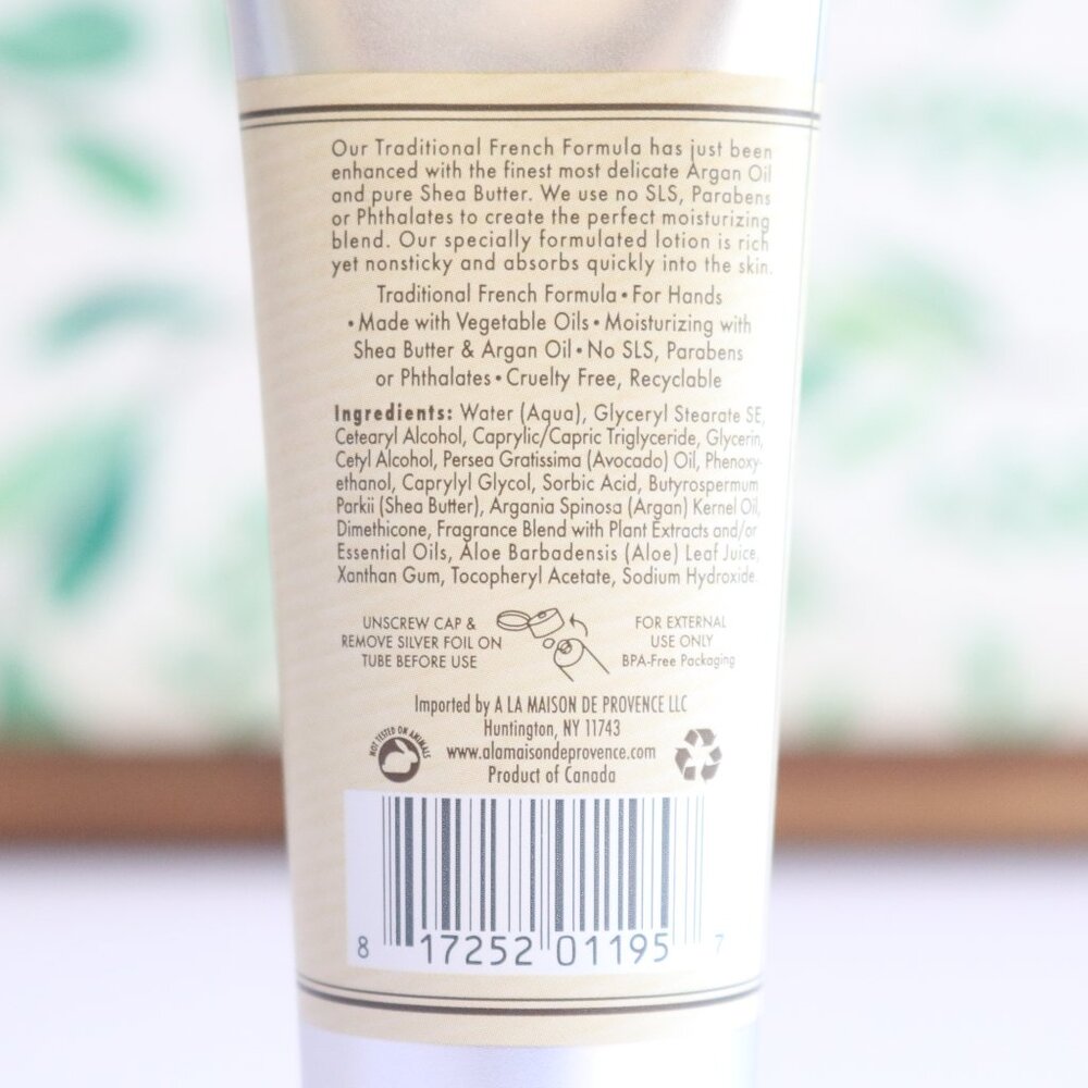 A La Maison | Coconut Crème Moisturizing Shea Butter Argan Oil Lotion Full/Mini - Picture 6 of 16